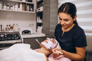 Козметична услуга